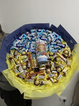 Подарунковий Букет із цукерок шарм, патріотичний, український, для коханої дівчини, дружини, мами, подруги, дочки P0129 фото